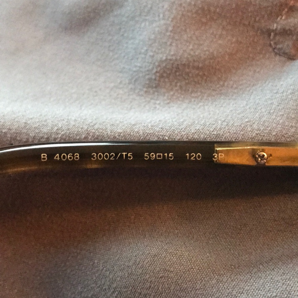 Burberry Sunglasses - Picture 5 of 7